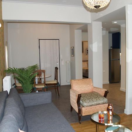 Mrs Holiday Apartment Athen Exterior foto
